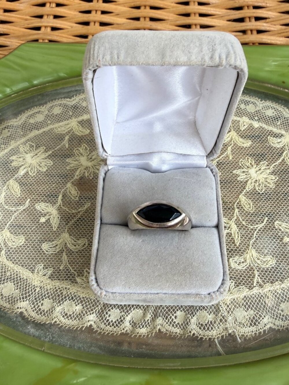 Vintage 1990s Modernist sterling 925 Ring Marquis Garnet Stone Size 8